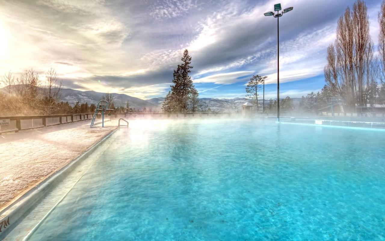 Fairmont Hot Springs Resort Exteriör bild